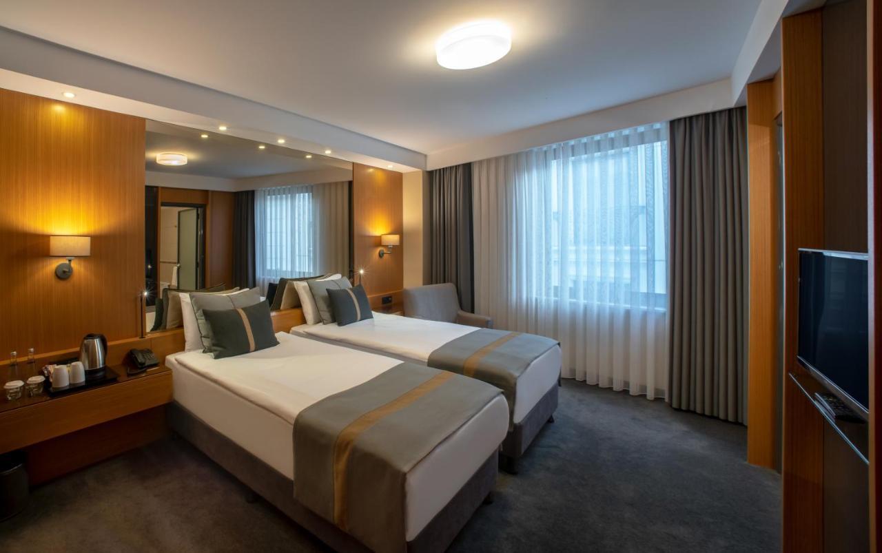 Tan Hotel - Special Category Estambul Exterior foto