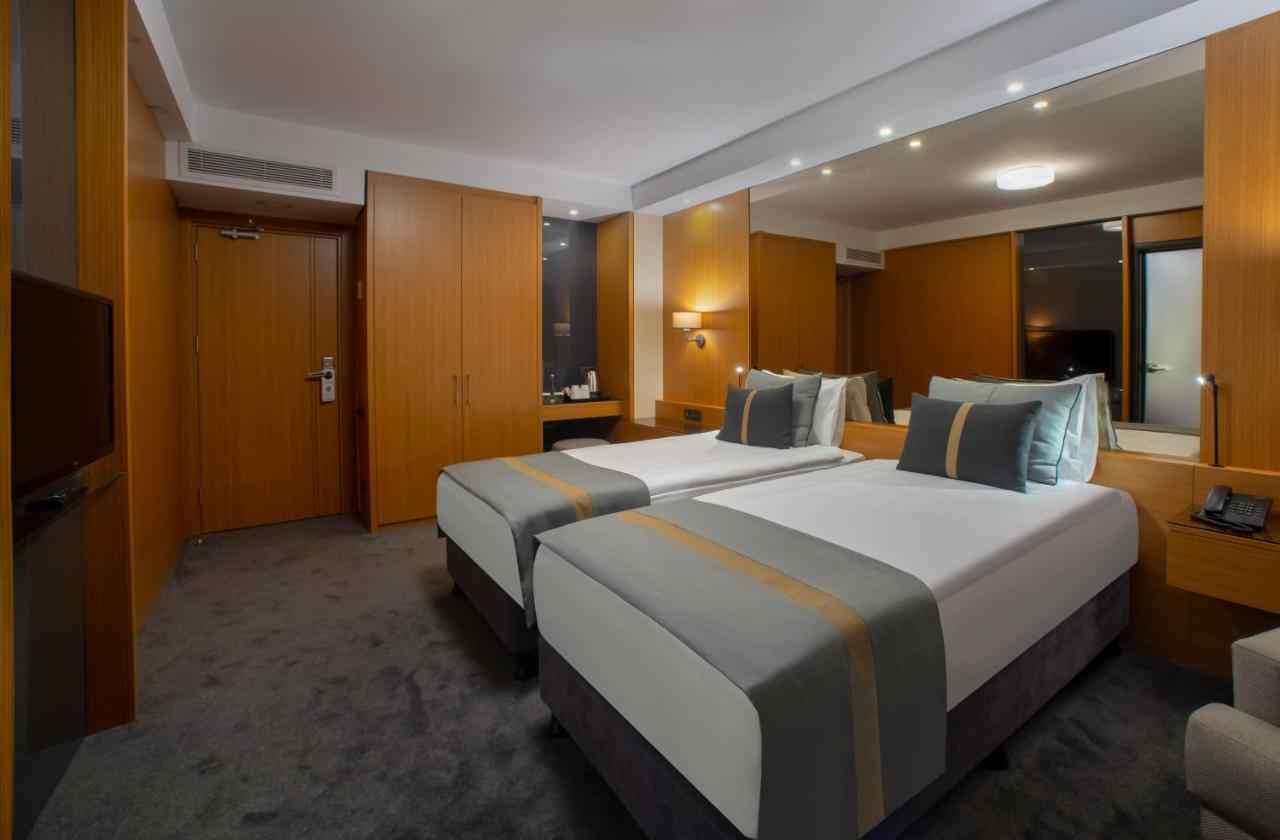 Tan Hotel - Special Category Estambul Exterior foto