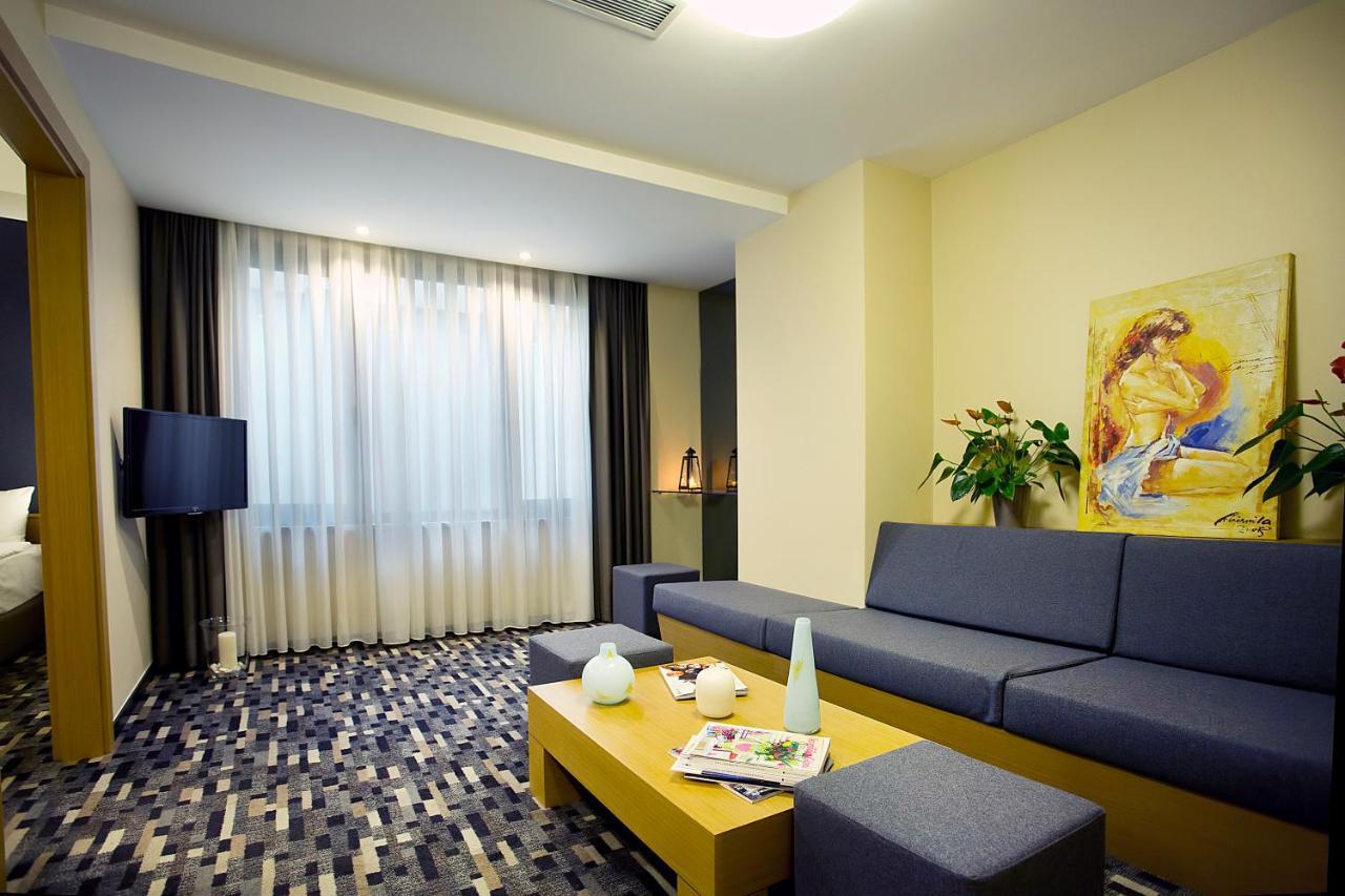 Tan Hotel - Special Category Estambul Exterior foto
